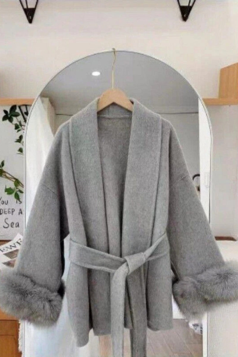 Giacca in pelliccia da annodare