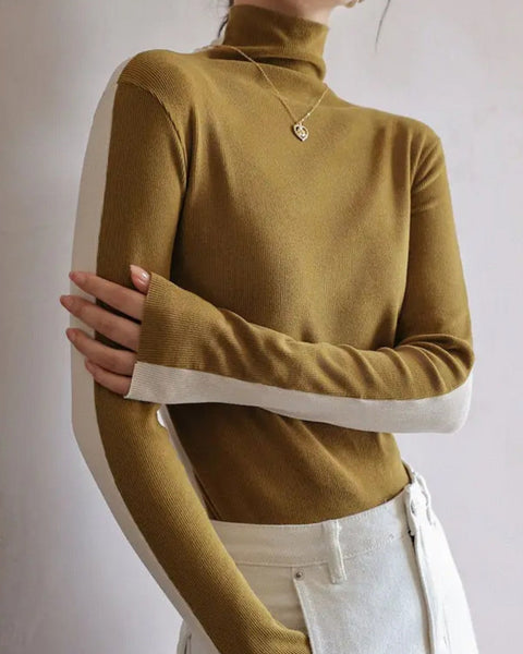 Dolcevita in maglia a contrasto