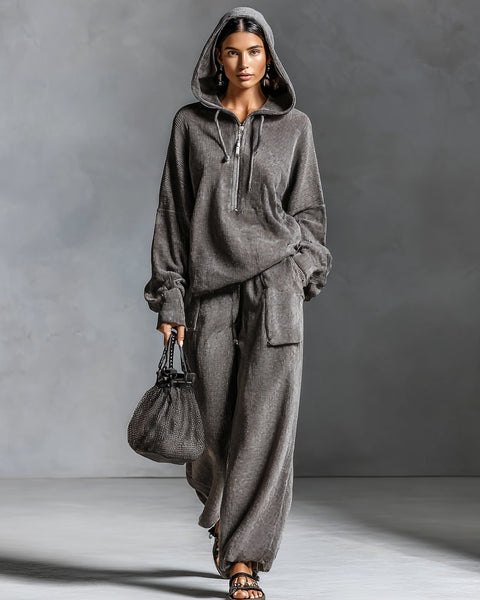 Completo pantalone e felpa in velluto a coste