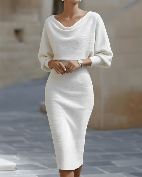 Abito midi drappeggiato con maniche a pipistrello