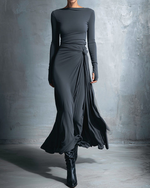 Abito annodato in pregiato tessuto elasticizzato