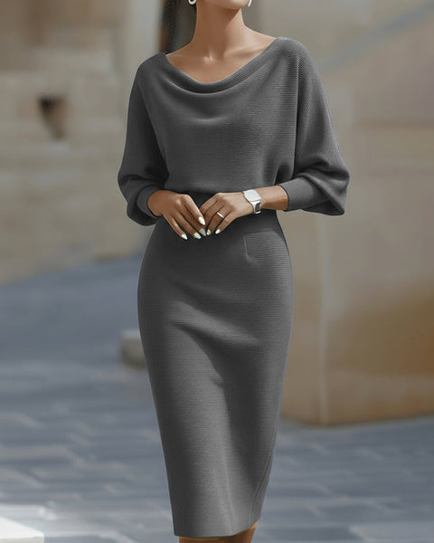 Abito midi drappeggiato con maniche a pipistrello