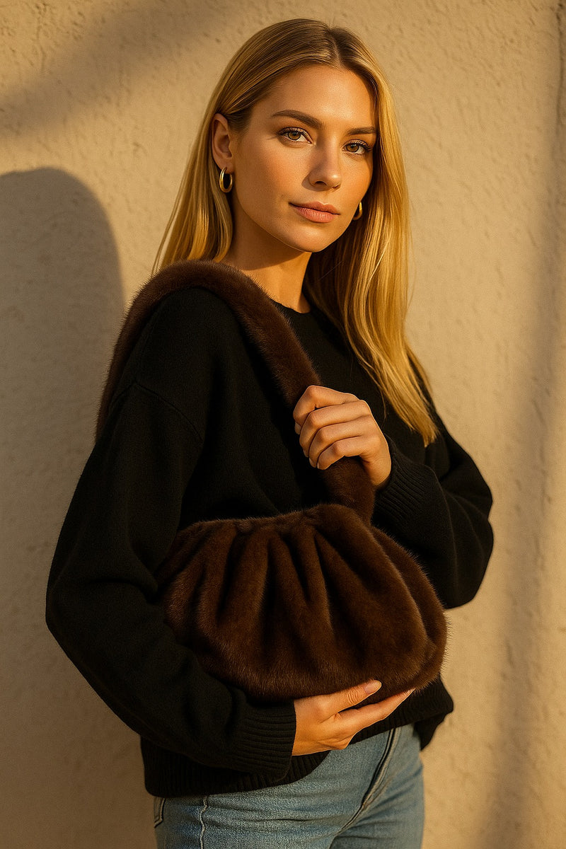 Borsa morbida in pelliccia Sofia