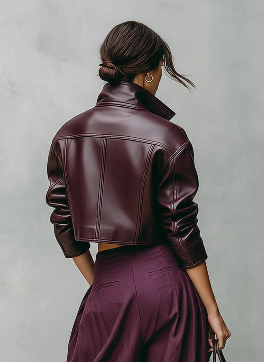 Giacca corta ampia in pelle