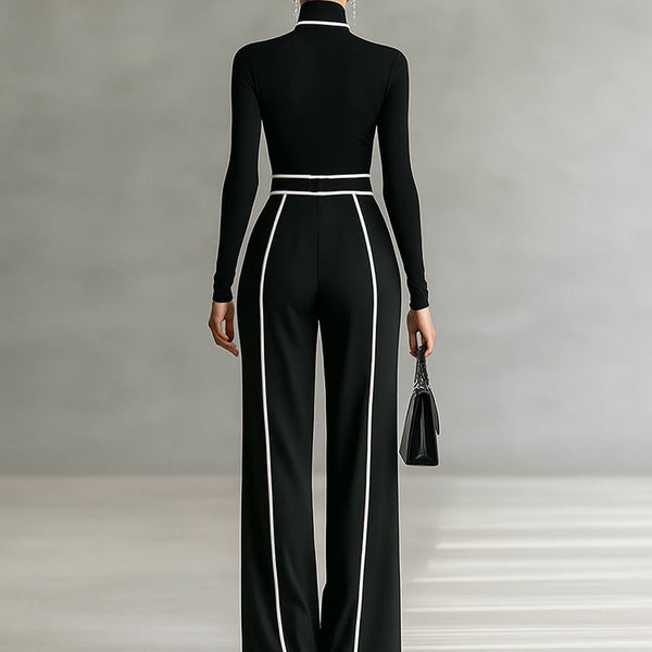 Completo due pezzi da donna con maglia a collo alto e pantaloni larghi con cintura