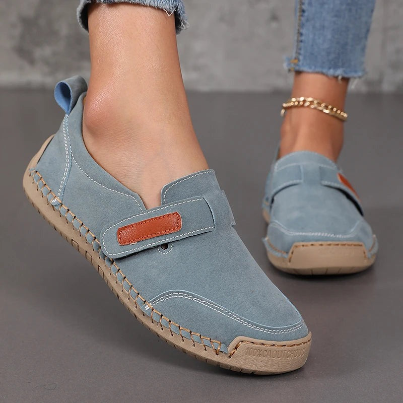 Scarpa con suola ortopedica e comfort