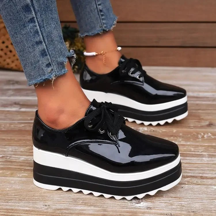 Sneakers con plateau – Suola ortopedica