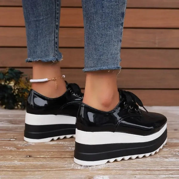 Sneakers con plateau – Suola ortopedica