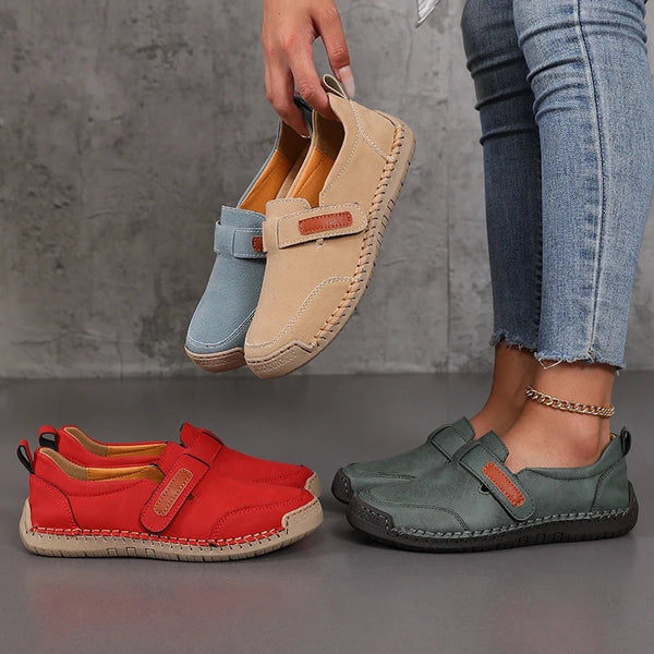 Scarpa con suola ortopedica e comfort
