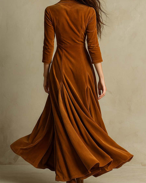 Abito lungo in velluto marrone