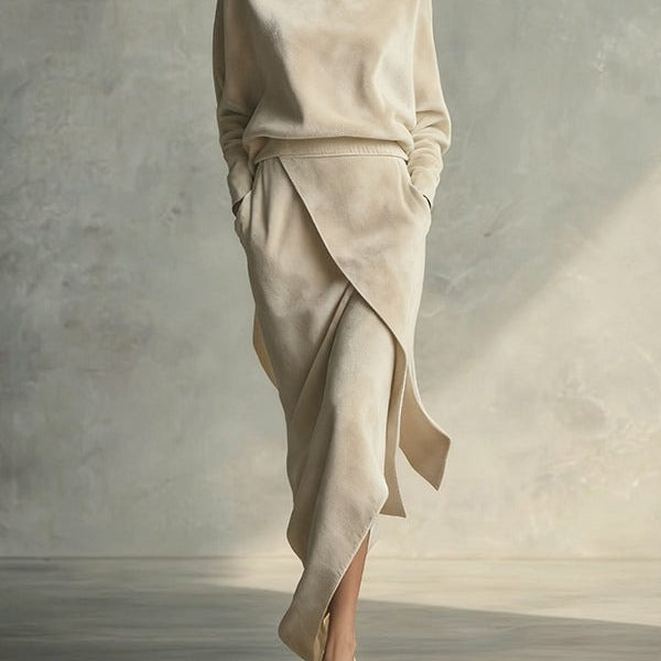 Completo casual asimmetrico in velluto tinta unita